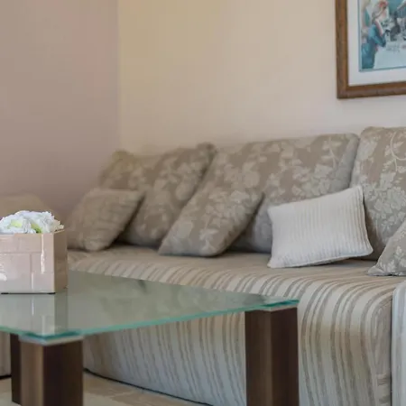 4 Bedroom Lovely In *