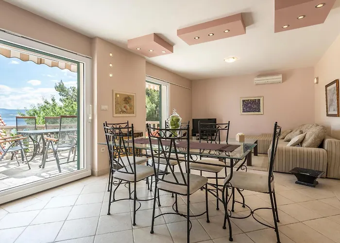 Casa de Férias 4 Bedroom Cozy In